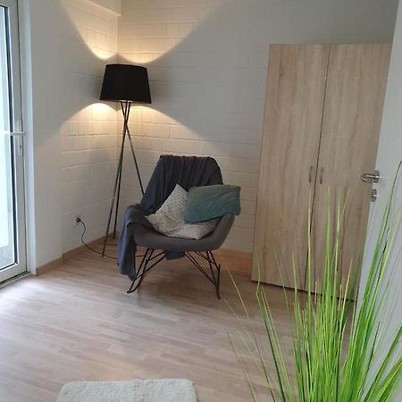 Privat Apartaments , Eigene Eigang, Eigene Badezimmer, Und Eigene Kueche Штрален Экстерьер фото