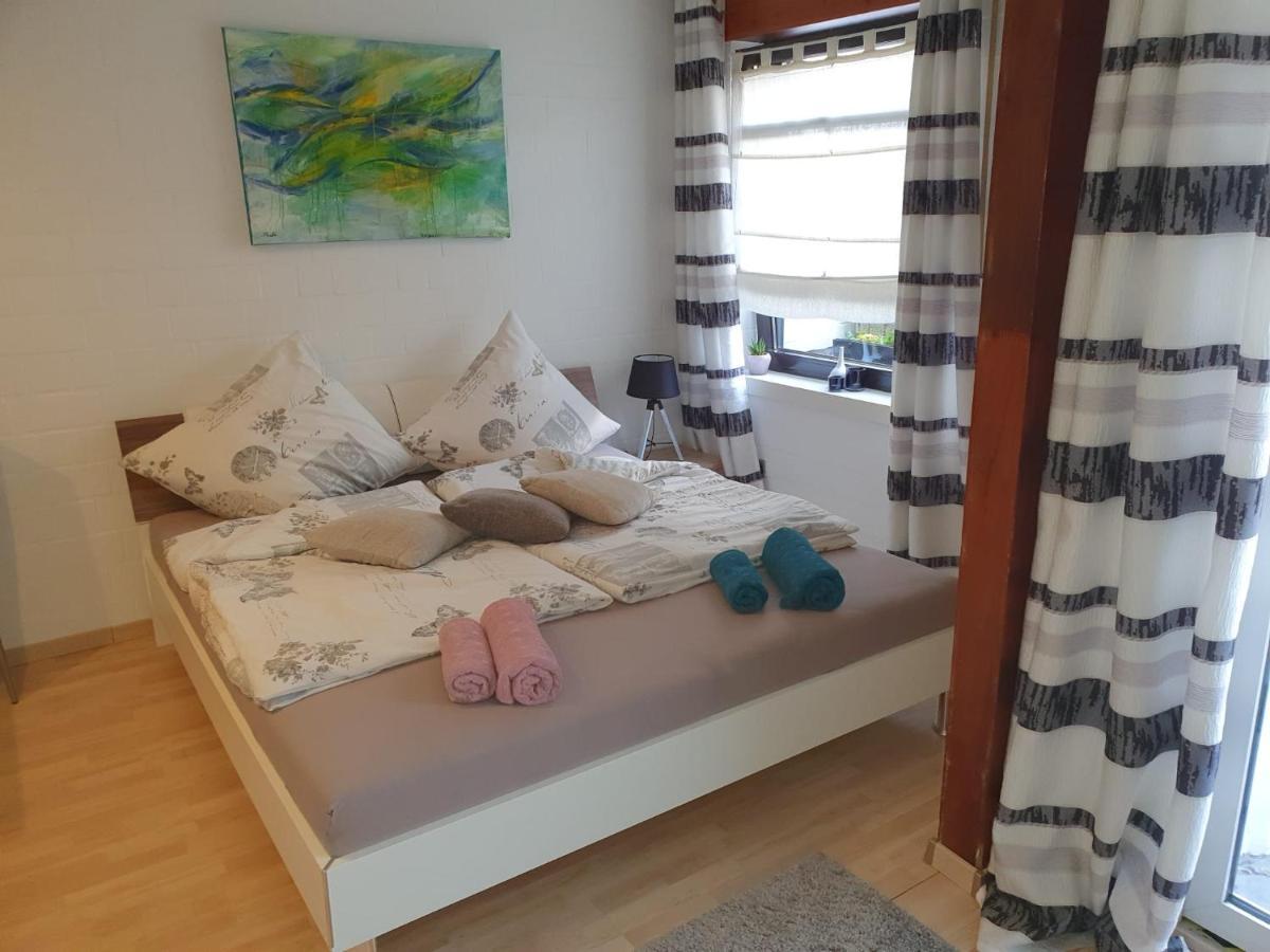 Privat Apartaments , Eigene Eigang, Eigene Badezimmer, Und Eigene Kueche Штрален Экстерьер фото